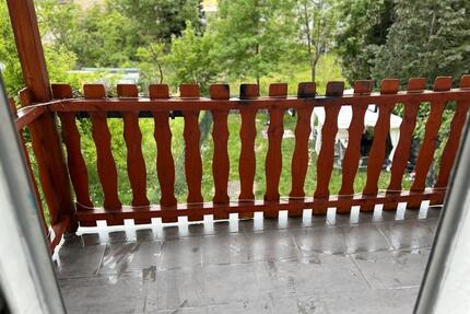 Helle frisch renovierte 2,5-Zimmer-Wohnung mit Balkon - Sankt Ingbert