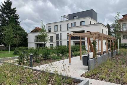 Wohnung zum Mieten in Frankfurt am Main 1.200,00 € 60.5 m²