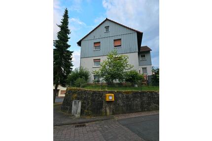 Haus zum Verkauf - 300.000,00&nbsp;EUR Kaufpreis, ca.&nbsp; 220,00&nbsp;m&sup2; in Eiterfeld (PLZ: 36132)