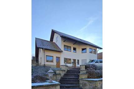 Haus zum Kaufen in Breitenheim 790.000,00 € 300 m²