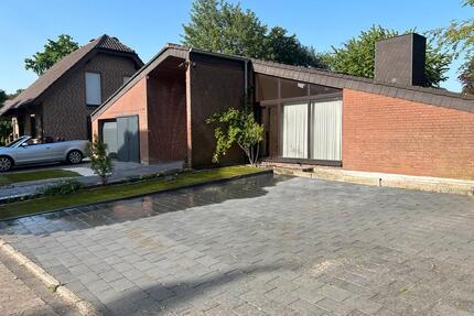 Einfamilienhaus Bungalow mit Keller - Neuenkirchen