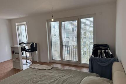 Mieteohnung in Prenzlauer Berg - 1.200,00&nbsp;EUR Kaltmiete, ca.&nbsp; 37,00&nbsp;m&sup2; in Berlin (PLZ: 10243) Friedrichshain-Kreuzberg