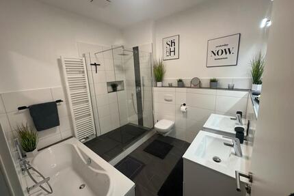 Schöne möblierte 2,5 Zi.-EG-Whg., m. EBK, Terrasse - Bamberg Bamberg-Ost