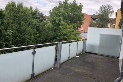 Der Sommer kann kommen ... - 1.480,00&nbsp;EUR Kaltmiete, ca.&nbsp; 96,60&nbsp;m&sup2;&nbsp;Wohnfl&auml;che in Nürnberg (PLZ: 90429) Gostenhof