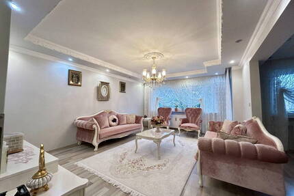 Einziehen und wohlfühlen: 4,5-Zimmer-ETW mit Wintergarten, Gartenanteil & Garage - provisionsfrei - Ludwigsburg Oßweil