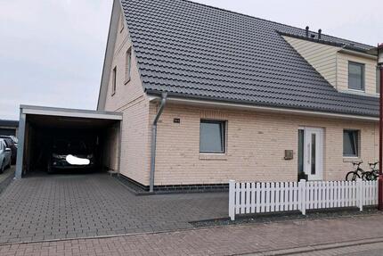 Doppelhaushälfte zu vermieten 1500€ KM - Langenhorn