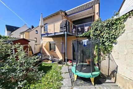 Haus zu verkaufen - 290.000,00&nbsp;EUR Kaufpreis, ca.&nbsp; 157,00&nbsp;m&sup2; in Diez (PLZ: 65582)