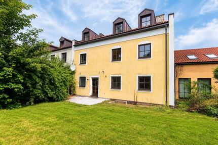 Boardinghouse mit 10 % Rendite - 648.000,00&nbsp;EUR Kaufpreis, ca.&nbsp; 297,00&nbsp;m&sup2; in München (PLZ: 81249) Aubing-Lochhausen-Langwied