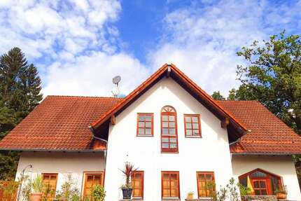 Haus zum Kaufen in Windorf 279.000,00 € 157 m²