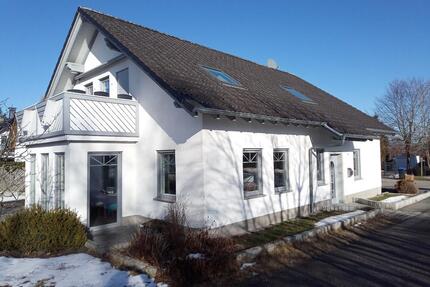 Winterberg, Zweifamilienhaus in bester Lage