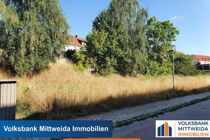 Ruhig gelegenes Baugrundstück in der Innenstadt von Hainichen! Bauträger frei!
