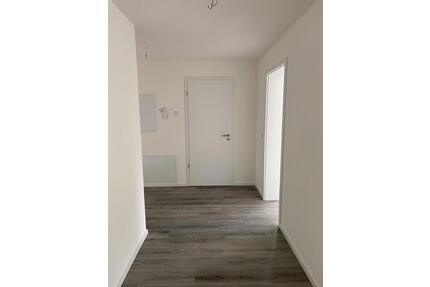 Neubau Erdgeschoss Wohnung mit eigenem Garten - Rottenburg an der Laaber