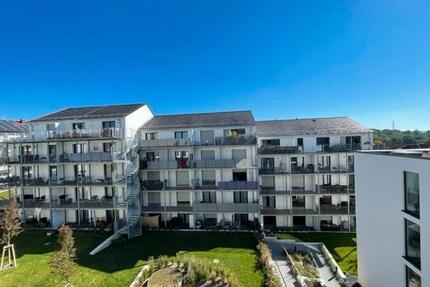 Stilvolles Wohnen: Moderne 2-Zimmer-Wohnung in der Weimarer Straße! - Esslingen am Neckar Oberesslingen