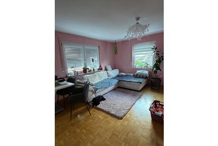 Nur mit Wohnberechtigungsschein! Gepflegte 3-Zi-Wohnung mit Blick ins Grüne, Gartenanteil, Einbauküche und Stellplatz, nur mit Wohnberechtigungsschein - Satteldorf