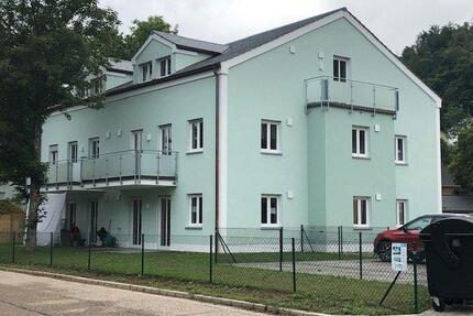 Dachgeschosswohnung, Neubau, sofort beziehbar, 44,6 qm, Balkon - Essing