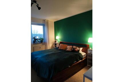 Großzügige 2-Zimmer Wohnung - 680,00&nbsp;EUR Kaltmiete, ca.&nbsp; 80,00&nbsp;m&sup2; in Bayreuth (PLZ: 95445) Meyernberg