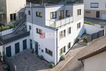 Haus zum Kaufen in Landshut 870.000,00 € 181.34 m²