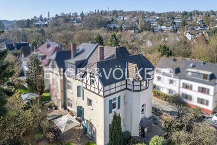 Haus zum Kaufen in Bonn - Alt Godesberg 819.000,00 € 227 m²
