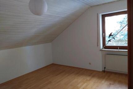 4 Zimmer Wohnung mit Balkon EBK Garage - Geiselhöring