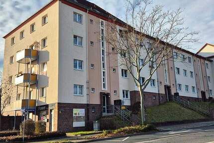 Kleine 2-Zimmer-Wohnung im Dachgeschoss mit Balkon in begehrter Wohnlage - Dresden Löbtau-Süd