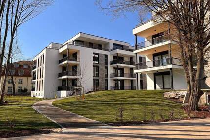 JETZT STARK REDUZIERT – GARTENWOHNUNG MIT PRIVATGARTEN IN BESTLAGE VON LEIPZIG – 5 Zimmer, 222 m² Wfl., 2 XXL-Terrassen, 2 Bäder + Gäste-WC, Kamin, Ti