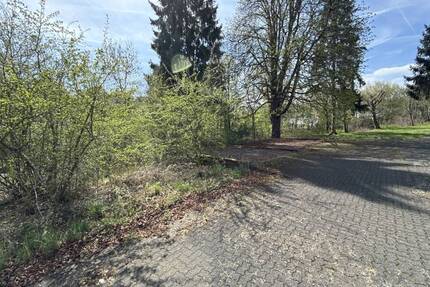 Attraktives Baugrundstück für Mehrfamilienhaus in gewachsener Lage - Herdorf