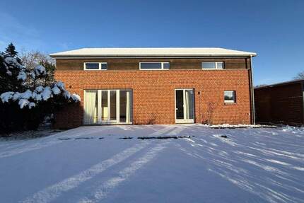 *** Top gepflegtes Architektenhaus in ruhiger Lage *** - Barum Horburg