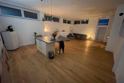 3-Zimmer-Wohnung in Bindlach - 1.000,00&nbsp;EUR Kaltmiete, ca.&nbsp; 90,00&nbsp;m&sup2; in Bayreuth (PLZ: 95447) Altstadt