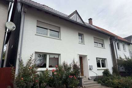 Haus zum Kaufen in Nieheim Eversen 100.000,00 € 135 m² - Nieheim / Eversen