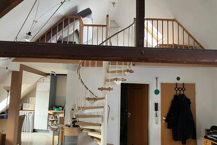 1-Zimmer-Dachgeschosswohnung mit Galerie u. Balkon in Geilenki - Geilenkirchen