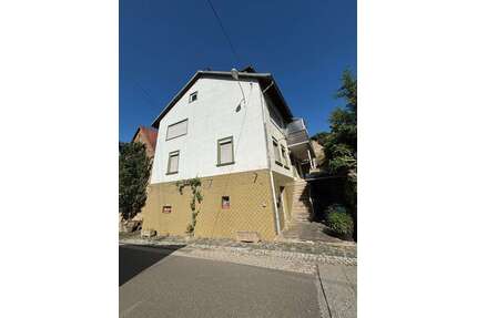 Haus zum Kaufen in Callbach 79.000,00 € 170 m²