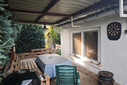 Kleingarten in Bad Lauchstädt - 800,00&nbsp;EUR Kaltmiete, ca.&nbsp; 0,00&nbsp;m&sup2; in Merseburg (PLZ: 06217)