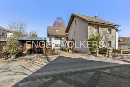 Haus zum Kaufen in Wachtberg 640.000,00 € 220 m²