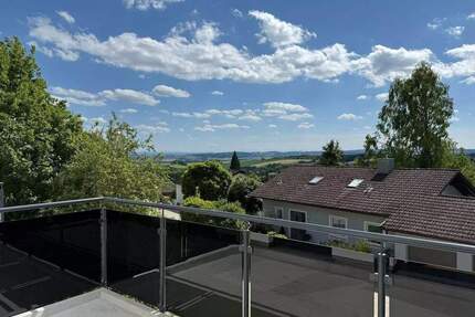 Ideal für Klinikmitarbeiter 2-Zi Wohnung m. Balkon - KFW 40 NH - Bad Griesbach im Rottal