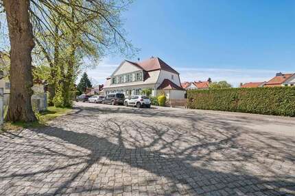 Haus zum Kaufen in Premnitz 230.000,00 € 82.63 m²