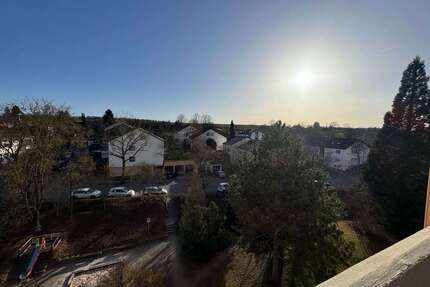 Wohnung zum Kaufen in Böblingen 189.000,00 € 80.5 m²