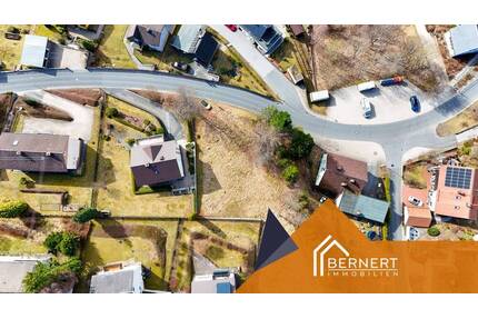 Vielseitig bebaubares Grundstück mit 918 m² in ruhiger Wohnlage von Tettau