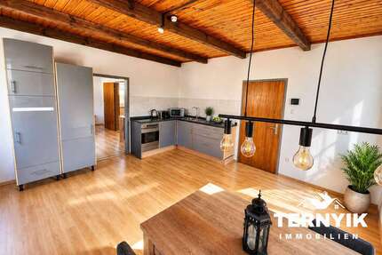 Haus zum Kaufen in Waidhaus 189.000,00 € 200 m²