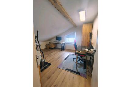 Wohnung 4 Zimmer - 910,00&nbsp;EUR Kaltmiete, ca.&nbsp; 86,00&nbsp;m&sup2; in Denkendorf (PLZ: 85095)