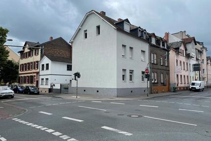 Mehrfamilienhaus in Höchst - 650.000,00&nbsp;EUR Kaufpreis, ca.&nbsp; 180,00&nbsp;m&sup2; in Frankfurt am Main (PLZ: 65929) Unterliederbach