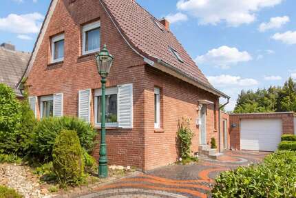 Haus zum Mieten in Emden-Borssum 1.190,00 € 100 m²