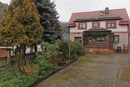 Einfamilienhaus - 97.000,00&nbsp;EUR Kaufpreis, ca.&nbsp; 130,00&nbsp;m&sup2; in Schmalkalden (PLZ: 98574)