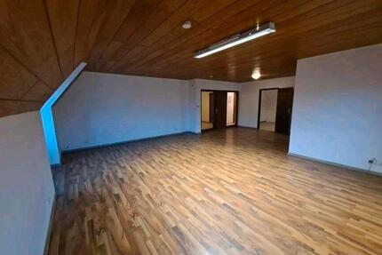 3,5‑Zimmer Dachgeschosswohnung in 74847 Obrigheim