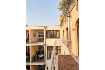 Wohnung zum Mieten in Berlin 3.300,00 € 168.06 m²