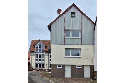 Geräumiges Einfamilienhaus in Weimar OT Roth - Weimar (Lahn)