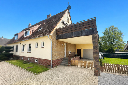 Charmante Doppelhaushälfte mit Dachterrasse und Garage in Brake - Wohnen in Wesernähe