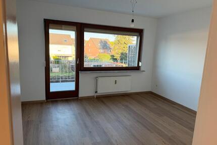 3,5 Zimmer Wohnung kernsanierte wohnung in Duisburg-Röttgersbach