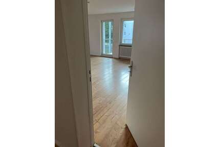 Wohnung zum Mieten in Wetzlar 1.000,00 € 130.63 m²