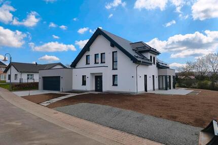 Modernes Einfamilienhaus, Energieeffizient und Provisionsfrei - Pronsfeld