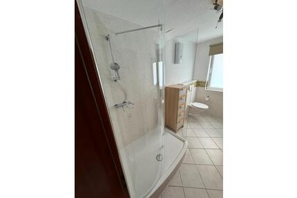 4 ZKB ab sofort in Boppard - 900,00&nbsp;EUR Kaltmiete, ca.&nbsp; 85,00&nbsp;m&sup2; in Boppard (PLZ: 56154)